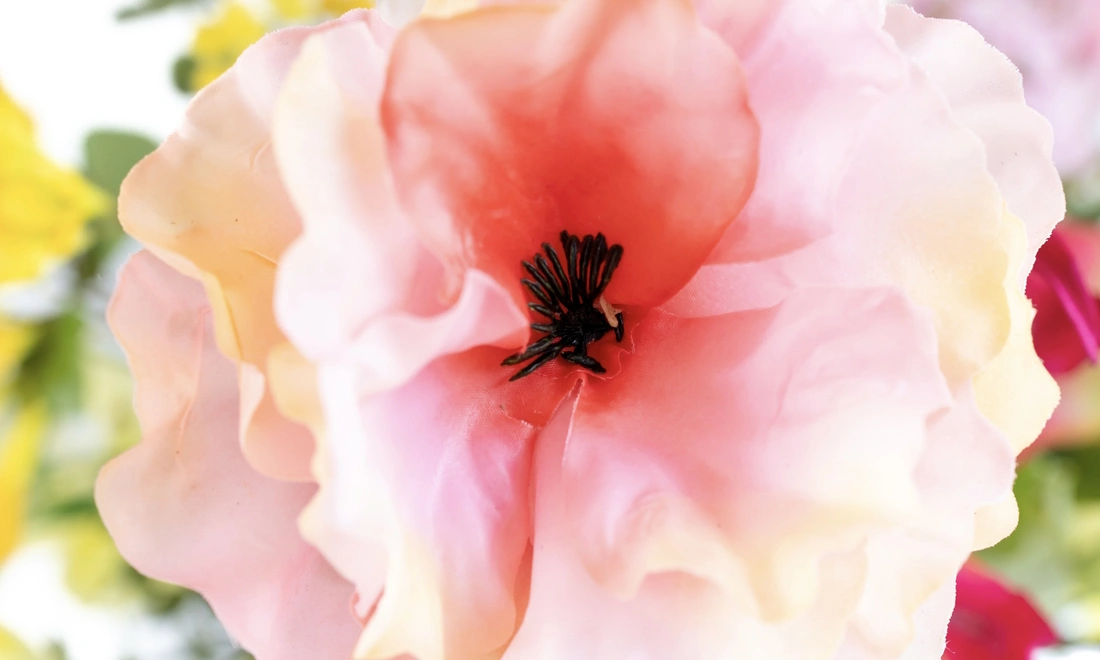 groene vaas rood geel roze 8025